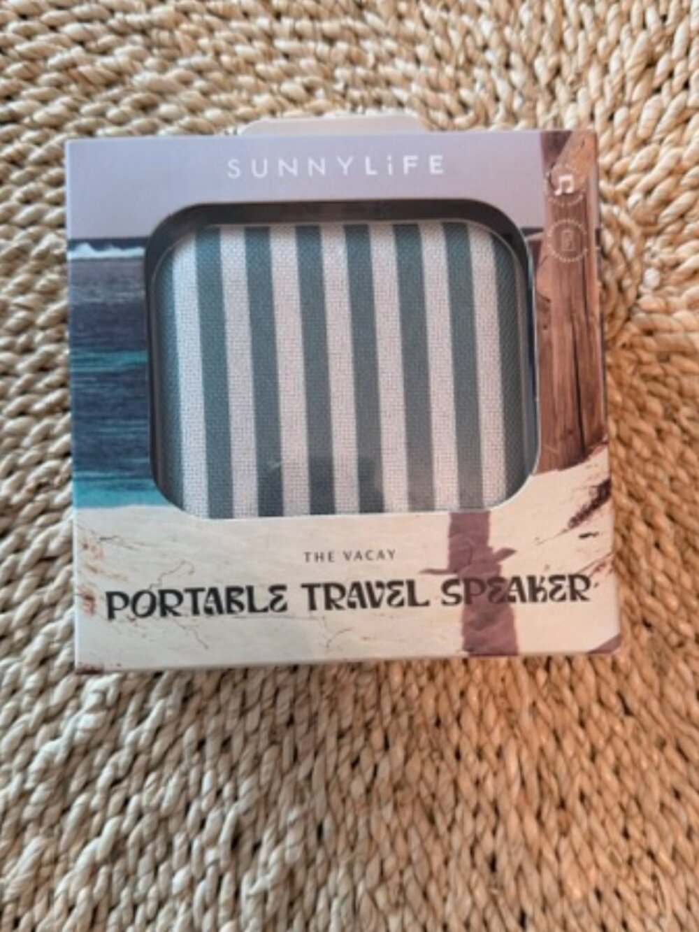 New SUNNYLiFE Green & White Striped Portable Travel Bluetooth Speaker